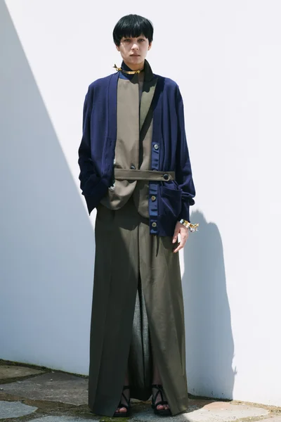 Look 9